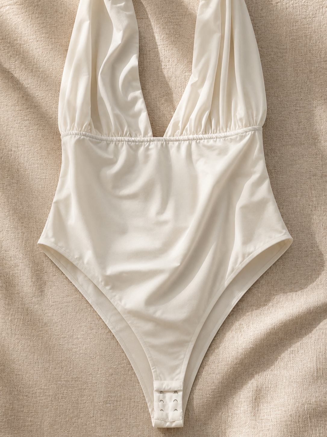Body Décolleté Élégance