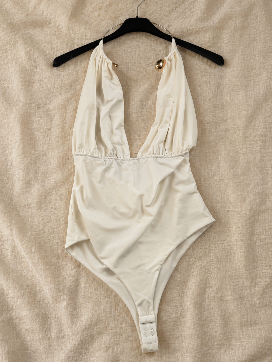 Body Décolleté Élégance