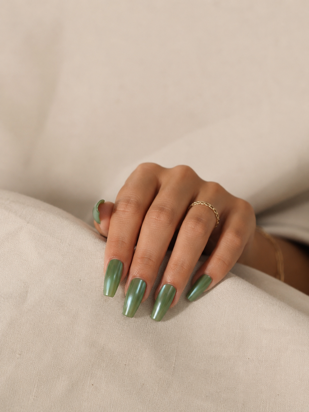 Faux Ongles Vert Sauge Effet Cat Eye Press-On Nails